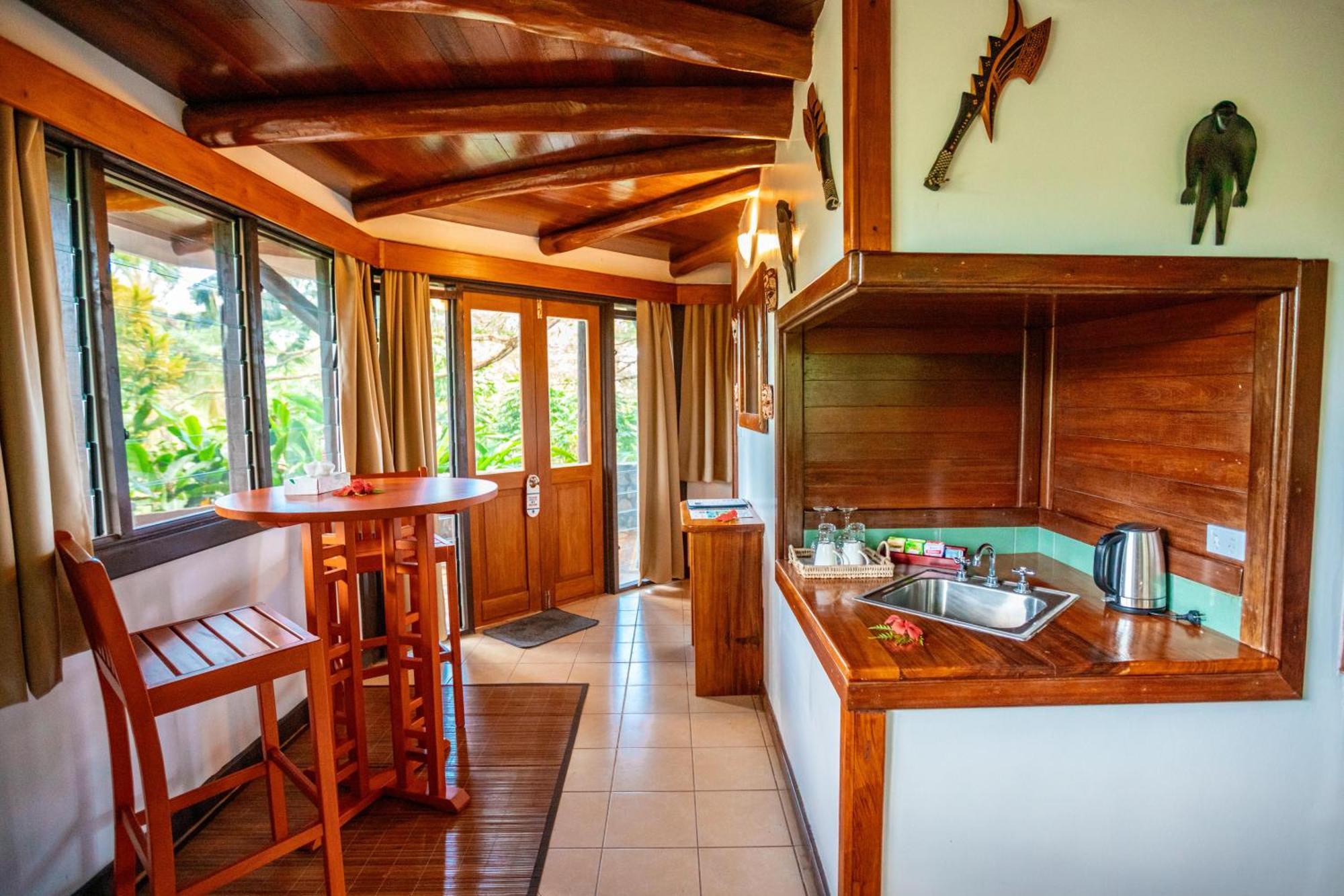 Koro Sun Resort & Rainforest Spa Savusavu Exteriér fotografie