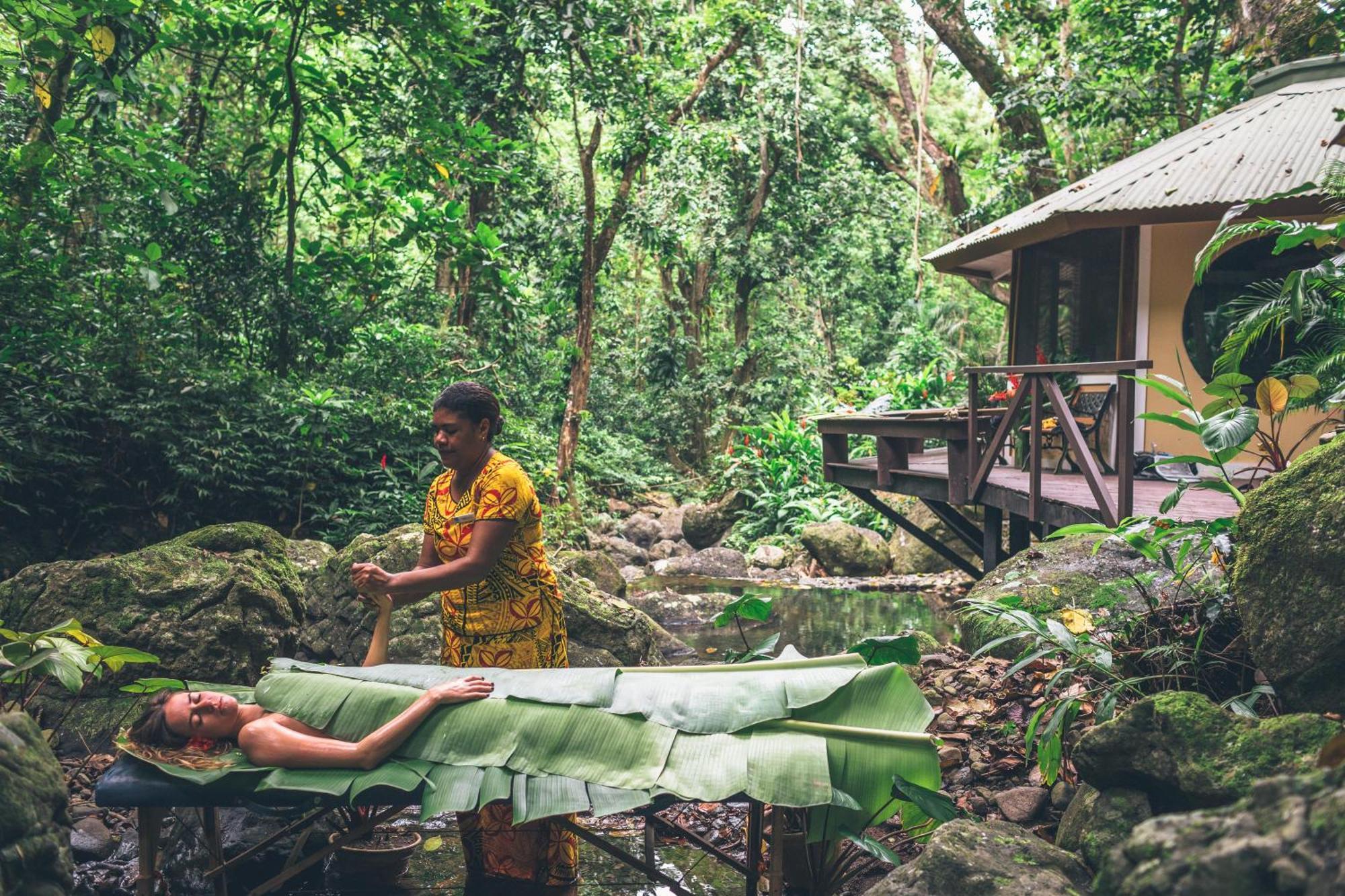 Koro Sun Resort & Rainforest Spa Savusavu Exteriér fotografie