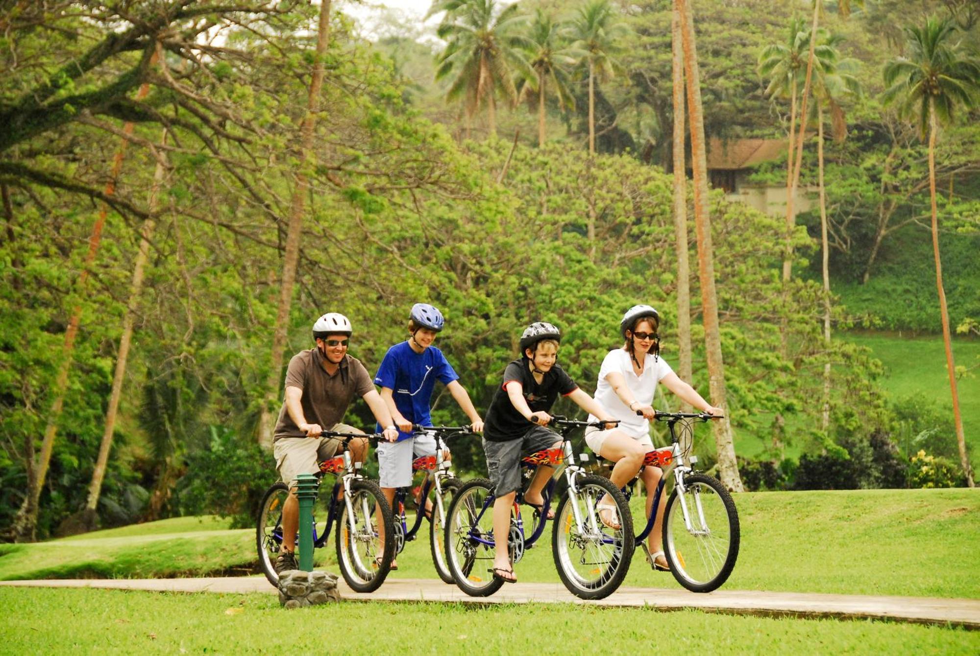 Koro Sun Resort & Rainforest Spa Savusavu Exteriér fotografie